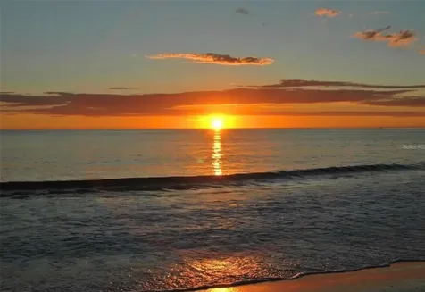 4976 Gulf Of Mexico Drive Longboat Key FL 34228