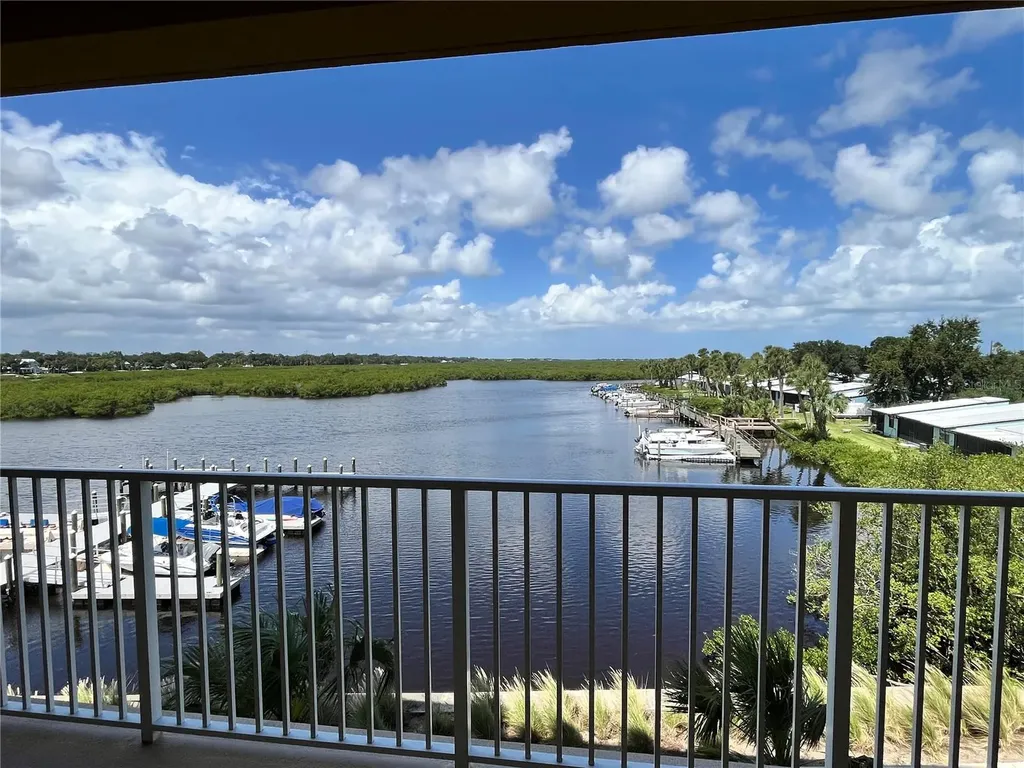 7 Riverwalk Drive New Smyrna Beach FL 32169
