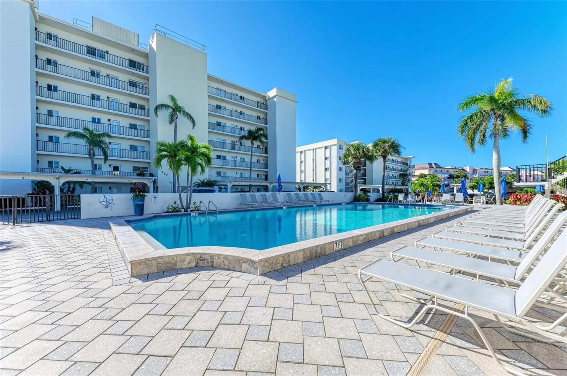 797 Beach Road Sarasota FL 34242