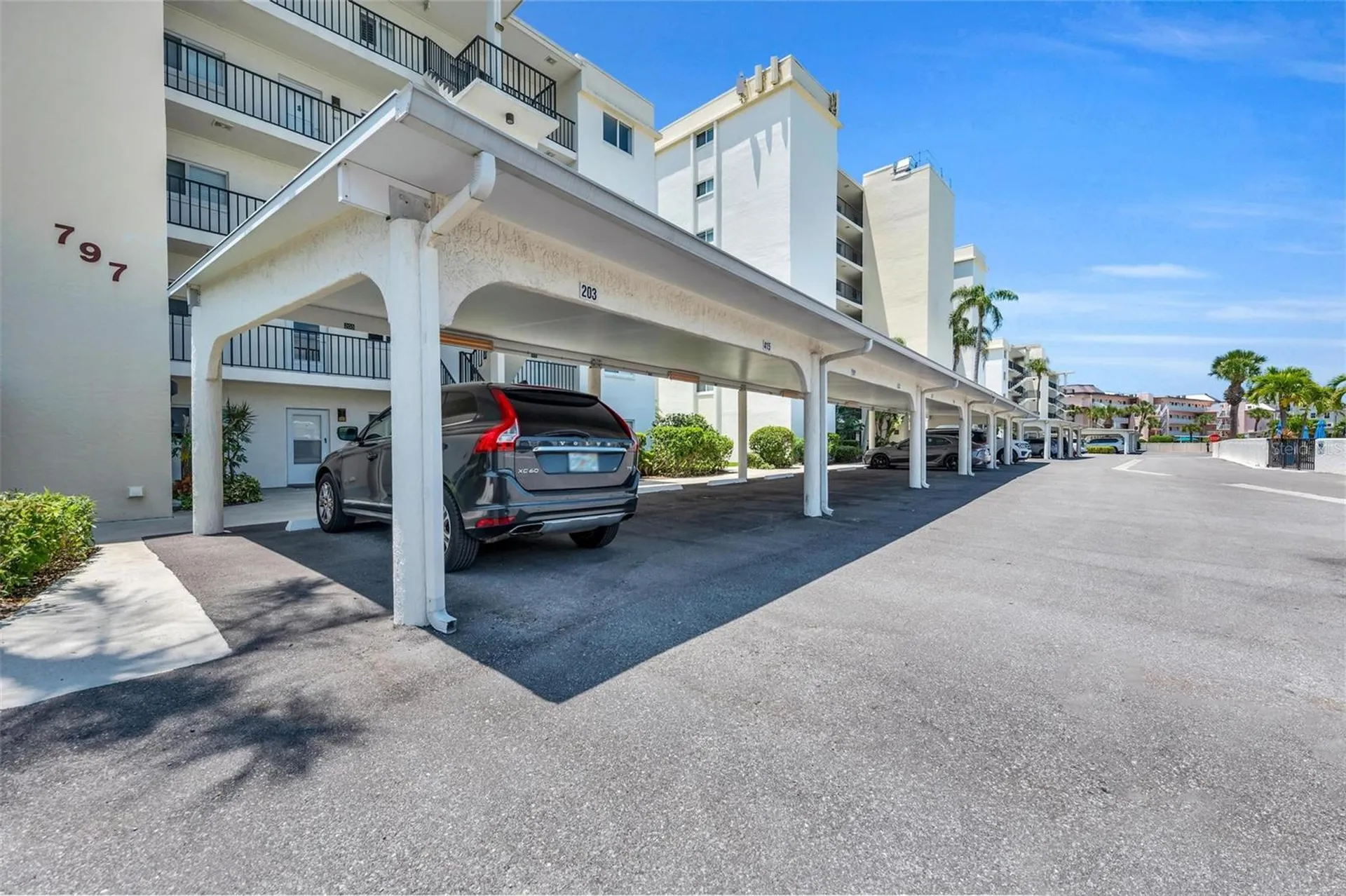 797 Beach Road Sarasota FL 34242