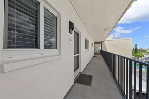 797 Beach Road Sarasota FL 34242