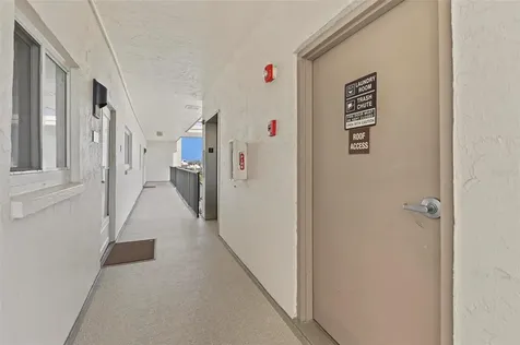 797 Beach Road Sarasota FL 34242