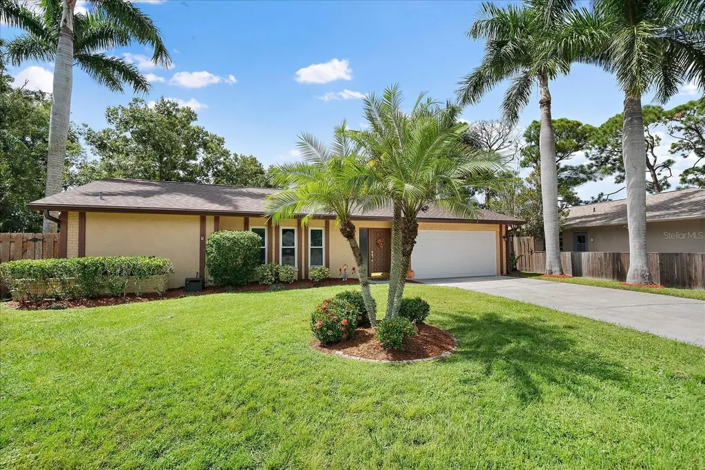 2442 Arborfield Square Sarasota FL 34235