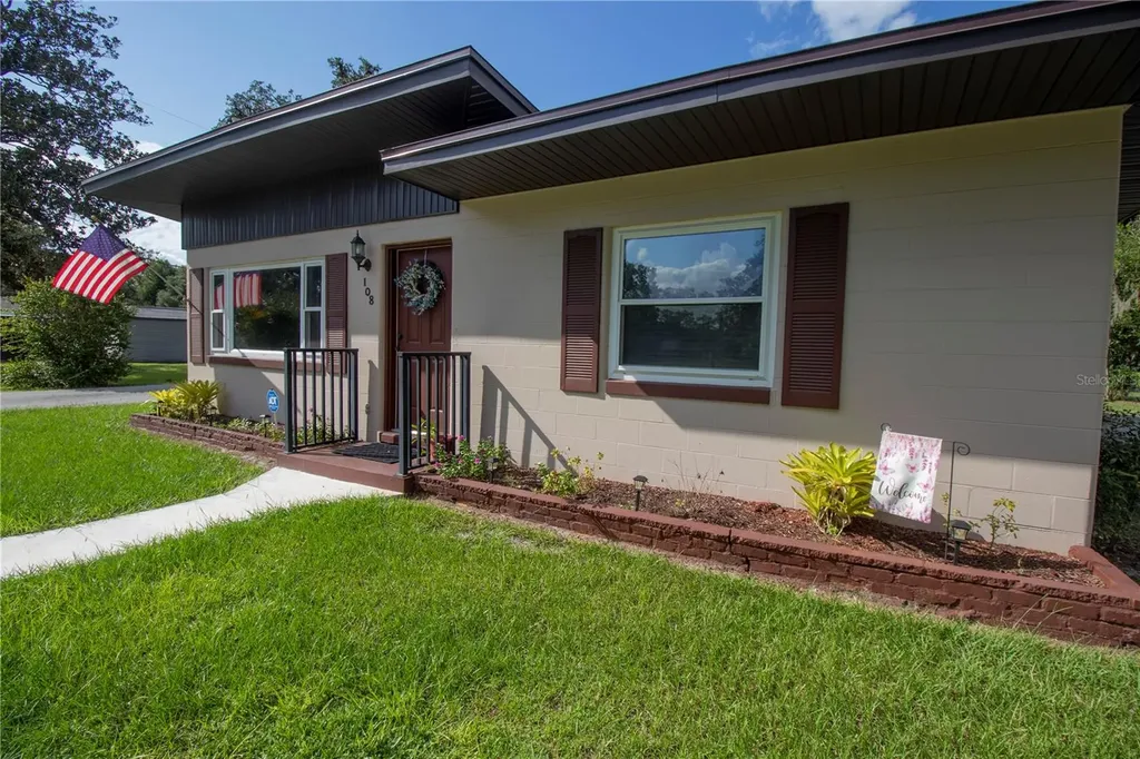 108 Orange Drive Sanford FL 32773