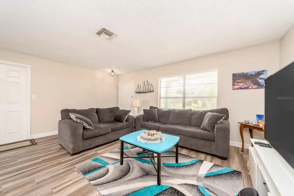 1832 Seton Drive Clearwater FL 33763