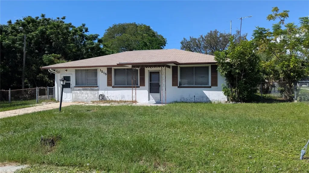 1215 New York Avenue Palm Harbor FL 34683