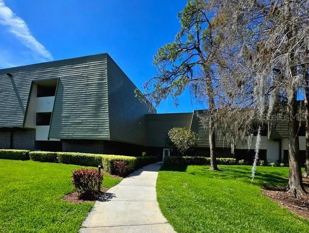 36750 Us Highway 19 N Palm Harbor FL 34684