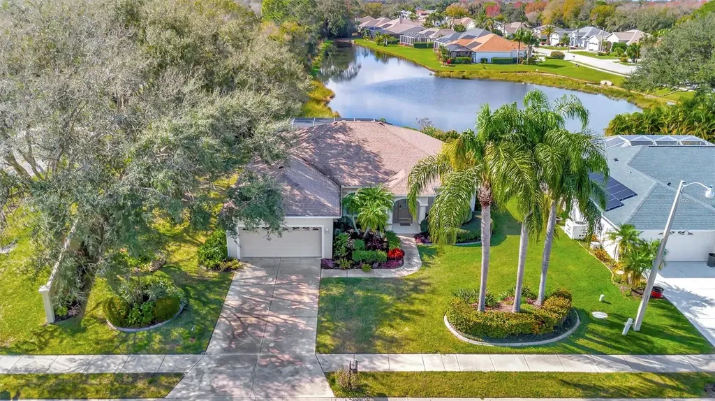 6738 Peach Tree Creek Road Bradenton FL 34203