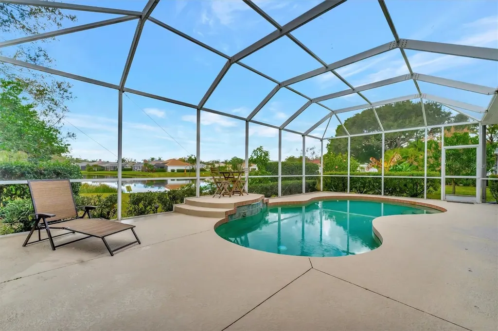 6738 Peach Tree Creek Road Bradenton FL 34203