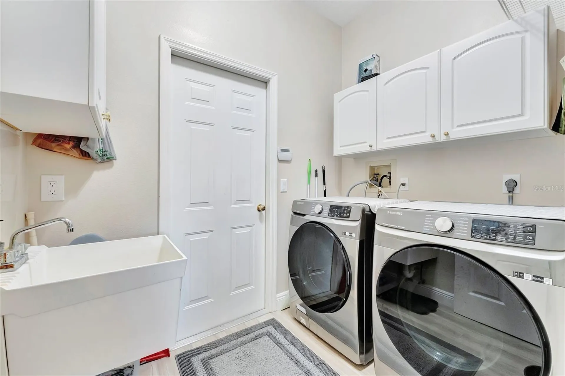 6738 Peach Tree Creek Road Bradenton FL 34203