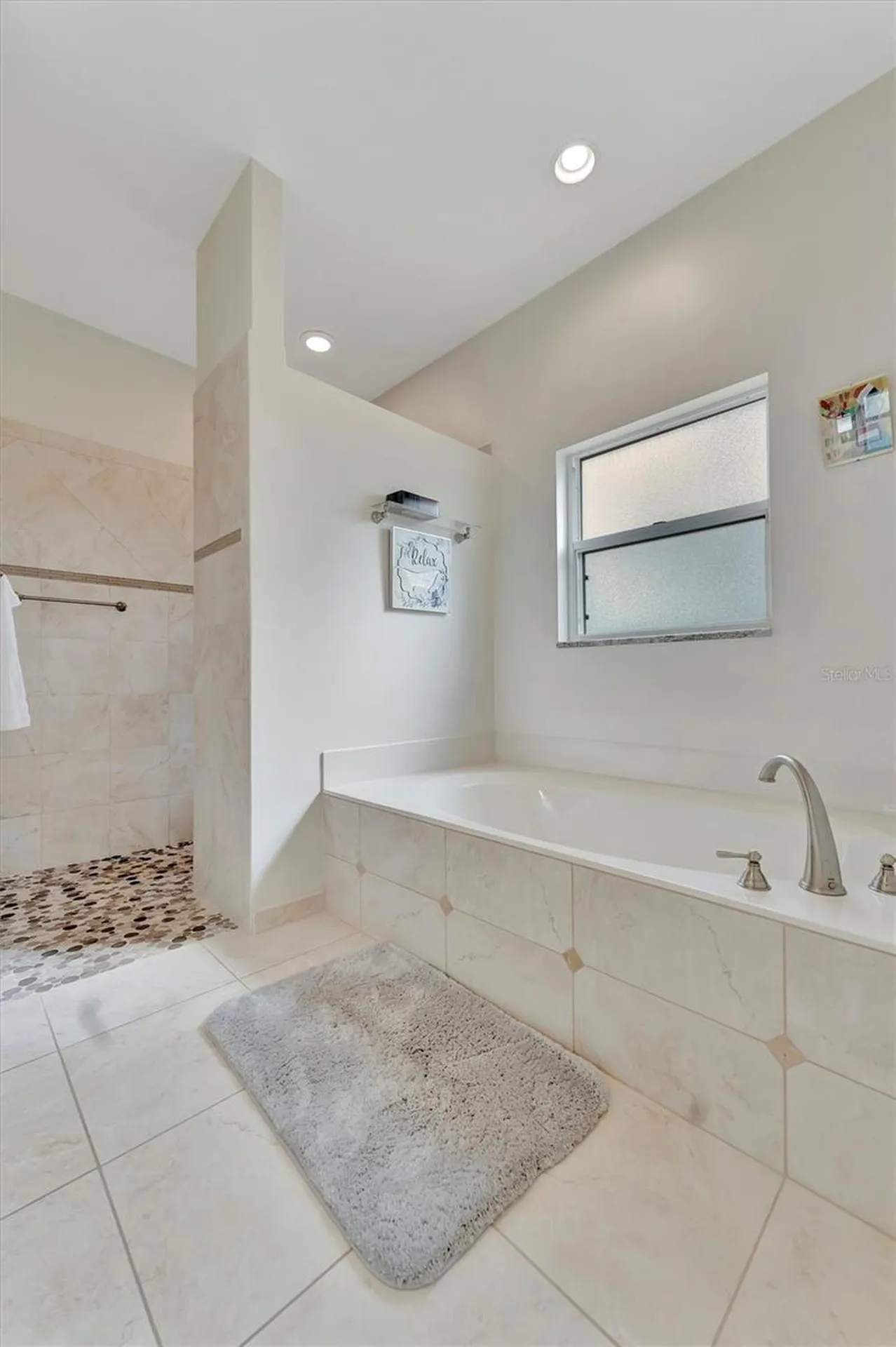 6738 Peach Tree Creek Road Bradenton FL 34203
