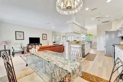 6738 Peach Tree Creek Road Bradenton FL 34203