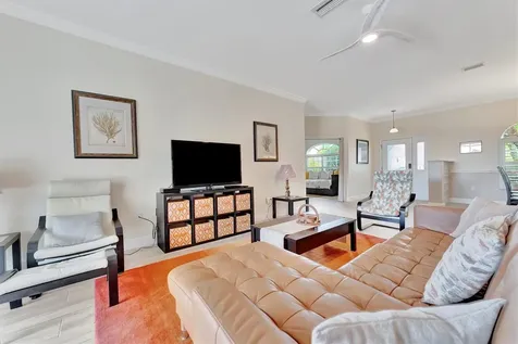 6738 Peach Tree Creek Road Bradenton FL 34203