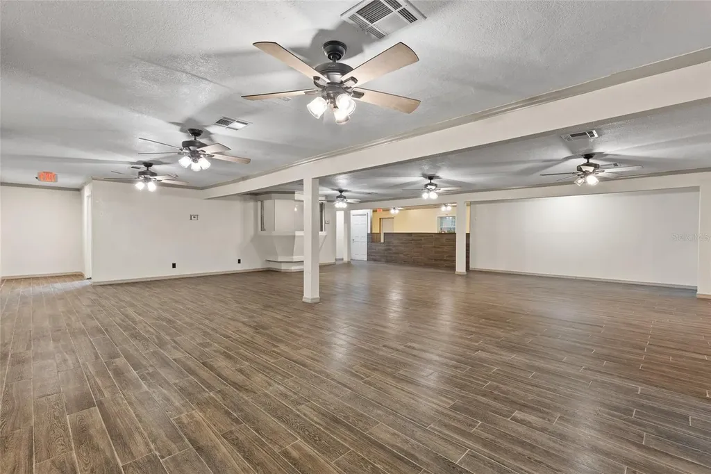 918 S Adelle Avenue Deland FL 32720