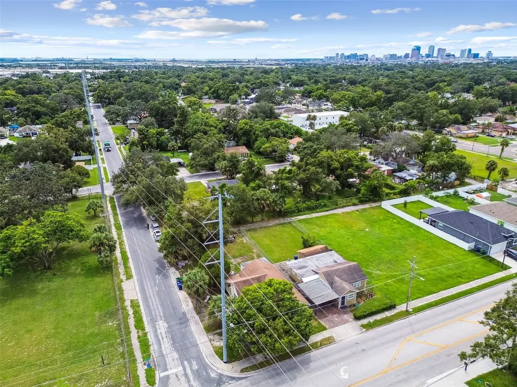 3417 E Lake Avenue Tampa FL 33610