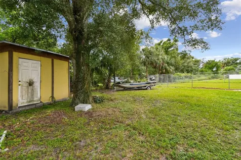 3417 E Lake Avenue Tampa FL 33610