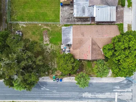 3417 E Lake Avenue Tampa FL 33610