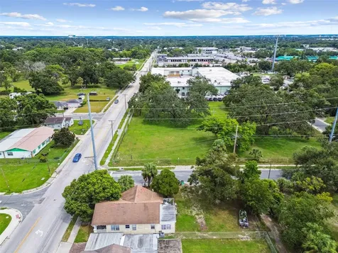 3417 E Lake Avenue Tampa FL 33610