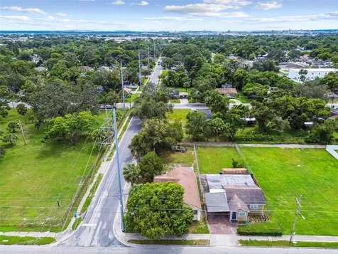 3417 E Lake Avenue Tampa FL 33610
