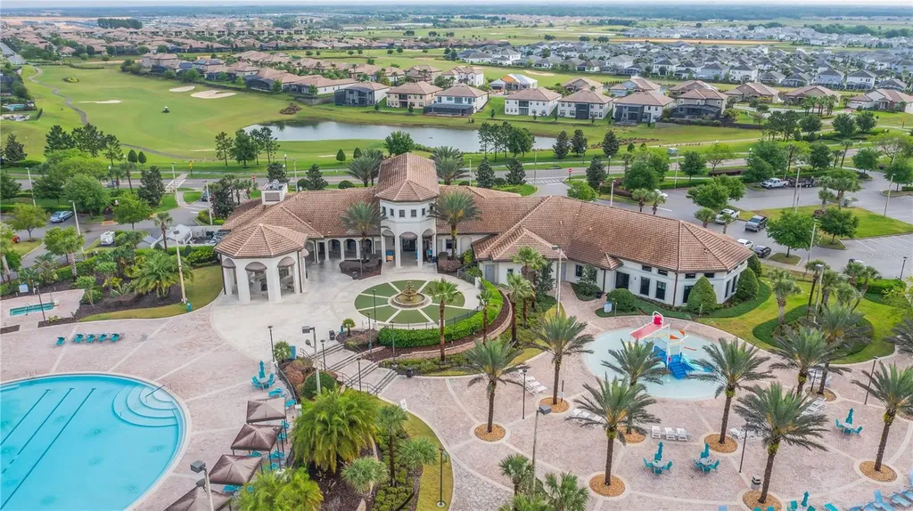 302 Ocean Course Avenue Davenport FL 33896
