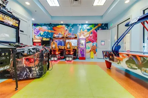 302 Ocean Course Avenue Davenport FL 33896