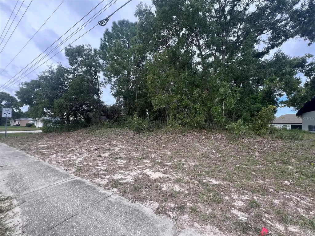 2469 Mariner Boulevard Spring Hill FL 34609