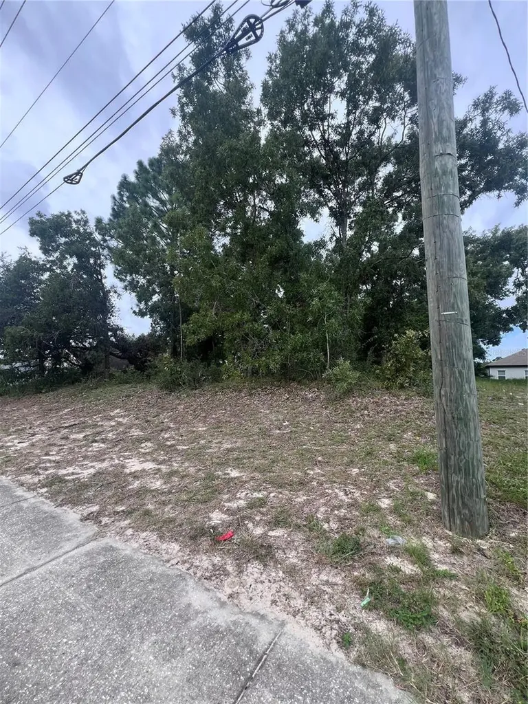 2469 Mariner Boulevard Spring Hill FL 34609