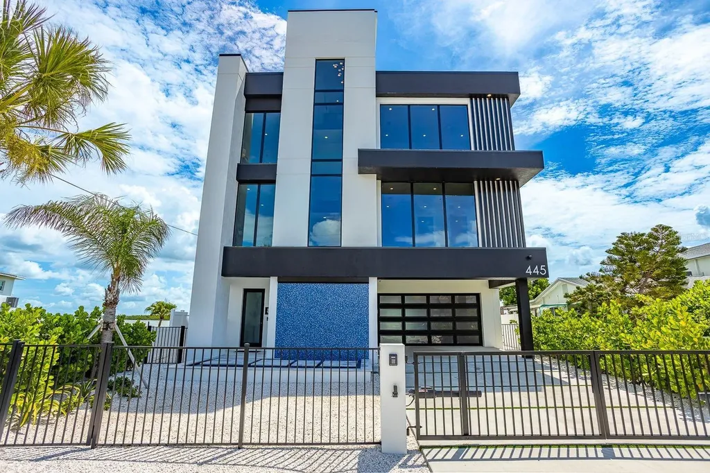 445 129th Avenue E Madeira Beach FL 33708