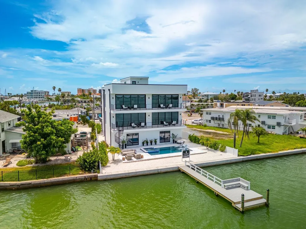 445 129th Avenue E Madeira Beach FL 33708