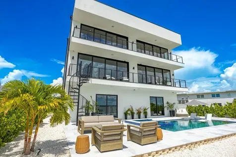 445 129th Avenue E Madeira Beach FL 33708