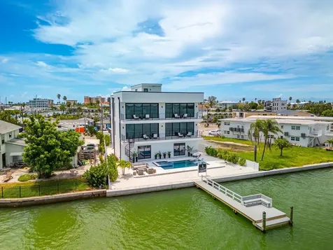 445 129th Avenue E Madeira Beach FL 33708
