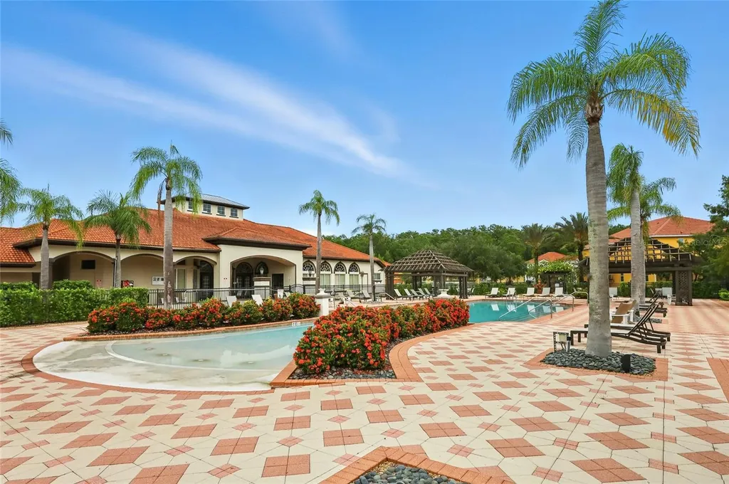 121 Las Fuentes Drive Kissimmee FL 34746