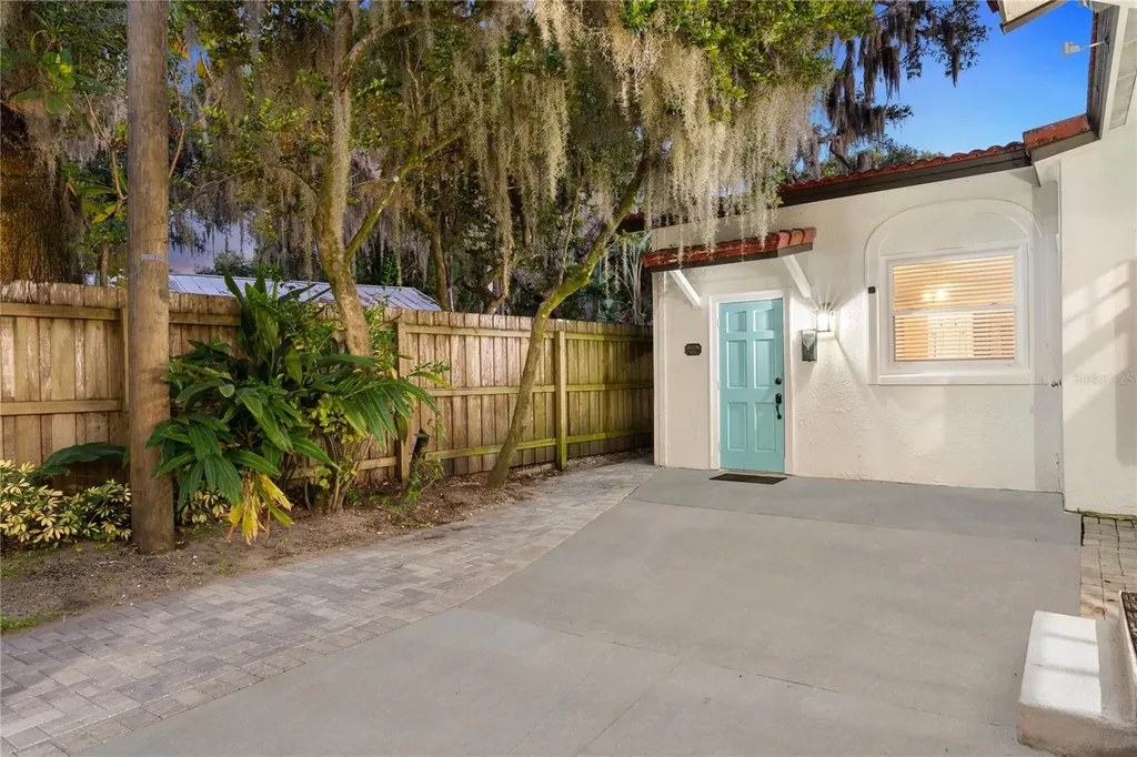 1408 E Church Street Orlando FL 32801
