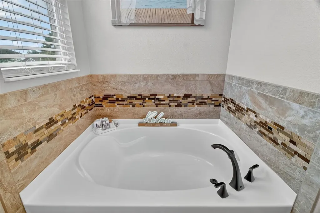 1105 Eagle Run Way Ocoee FL 34761
