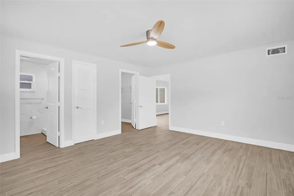 713 Pine Street Tarpon Springs FL 34689