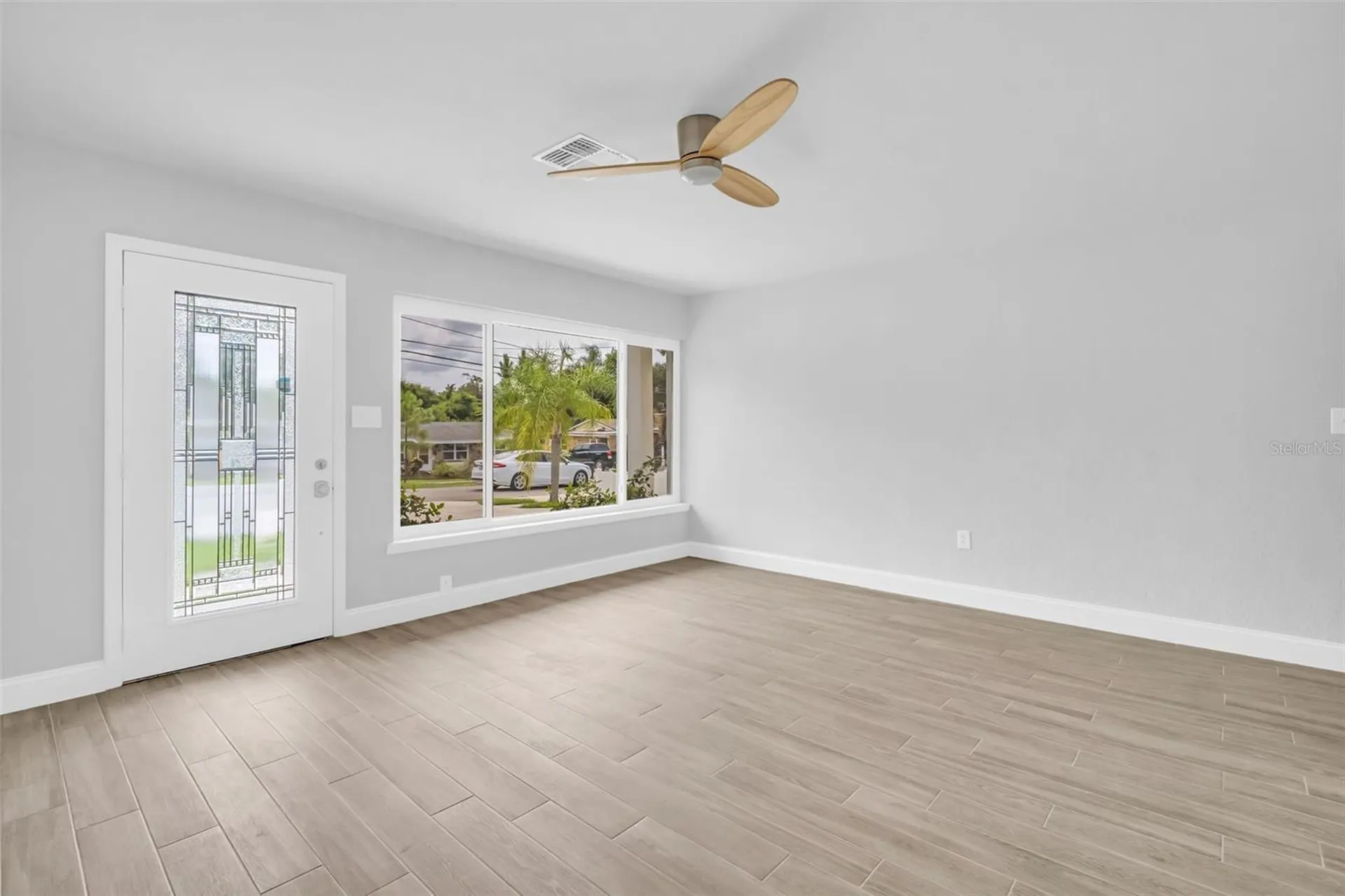 713 Pine Street Tarpon Springs FL 34689