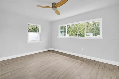 713 Pine Street Tarpon Springs FL 34689