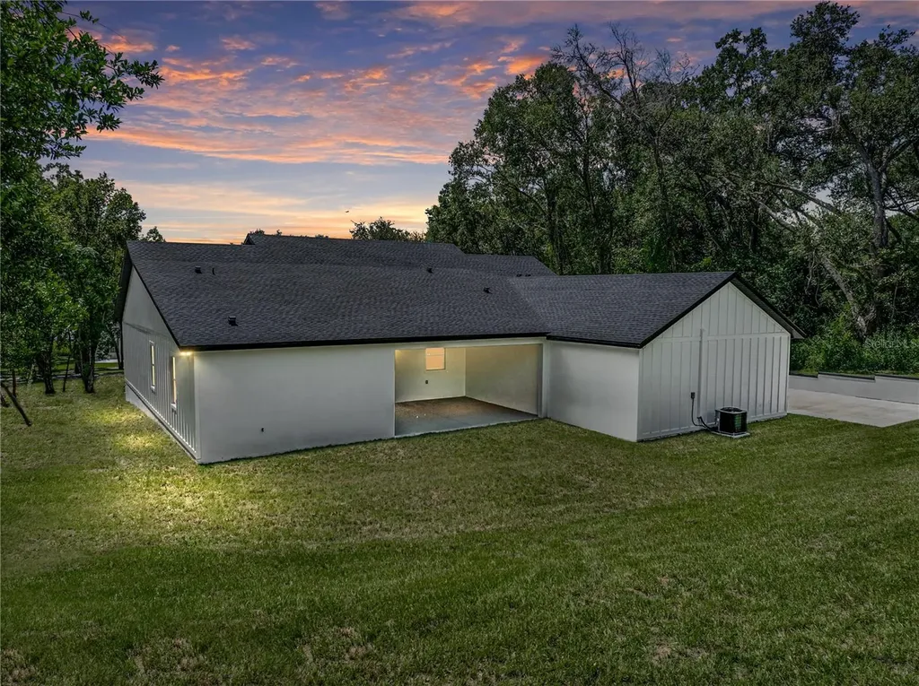 14069 Grandeur Way Dade City FL 33525