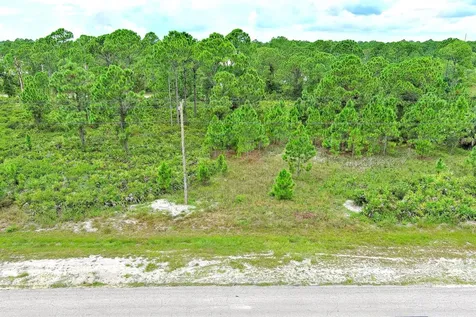 702 Eisenhower Boulevard Lehigh Acres FL 33974