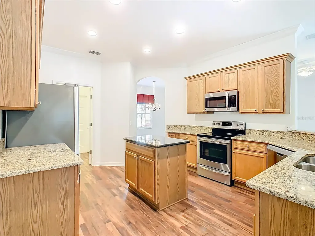 525 Shorehaven Drive Poinciana FL 34759