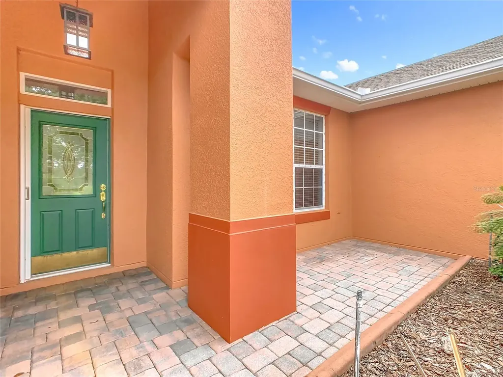 525 Shorehaven Drive Poinciana FL 34759
