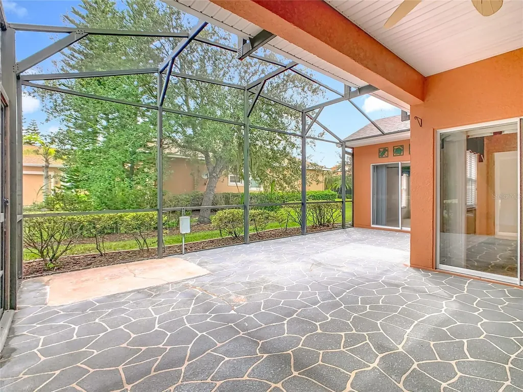 525 Shorehaven Drive Poinciana FL 34759