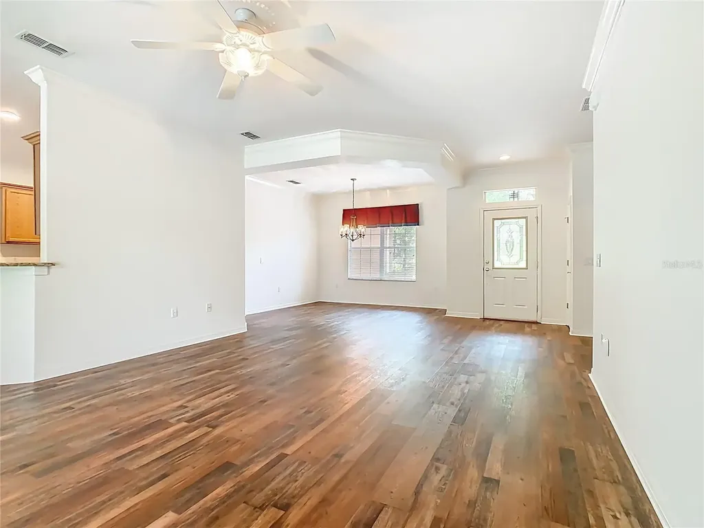 525 Shorehaven Drive Poinciana FL 34759