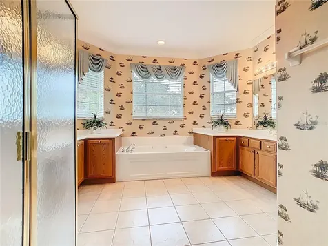 525 Shorehaven Drive Poinciana FL 34759