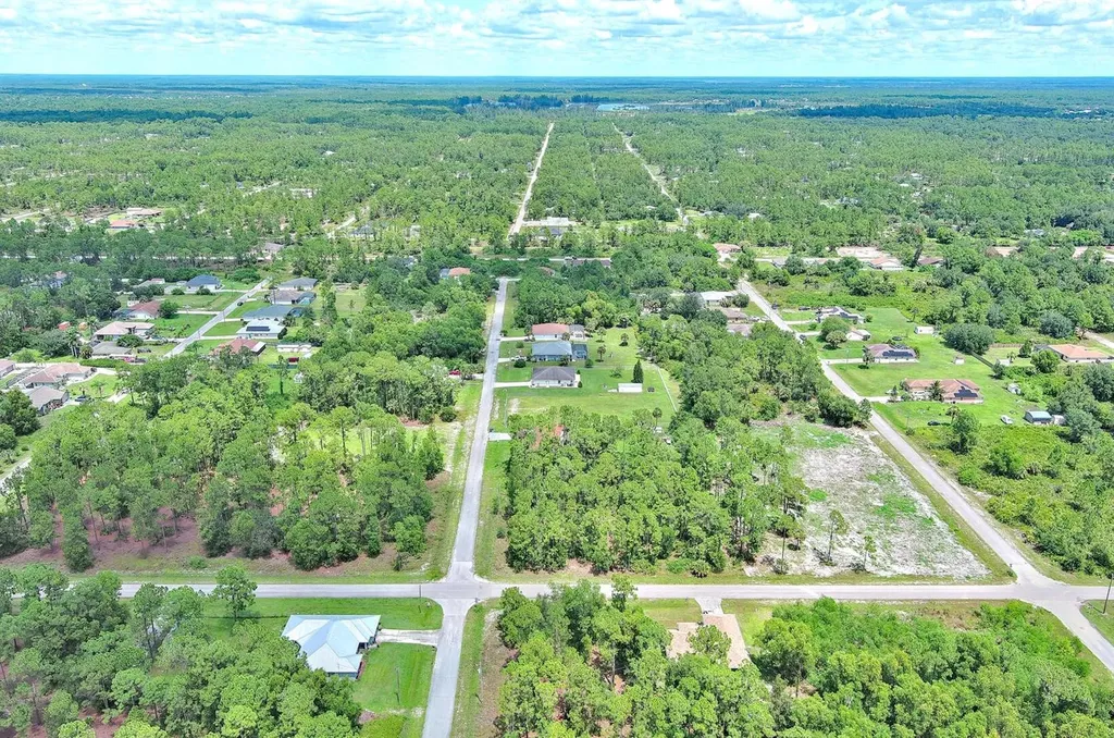 1400 E 11th Street Lehigh Acres FL 33972