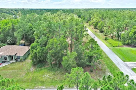 1400 E 11th Street Lehigh Acres FL 33972