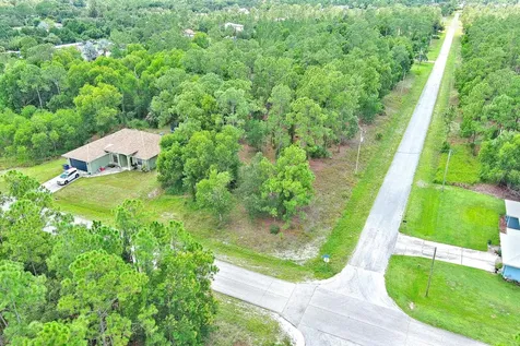 1400 E 11th Street Lehigh Acres FL 33972