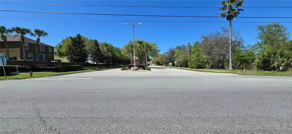 1446 Geranium Drive Mascotte FL 34753