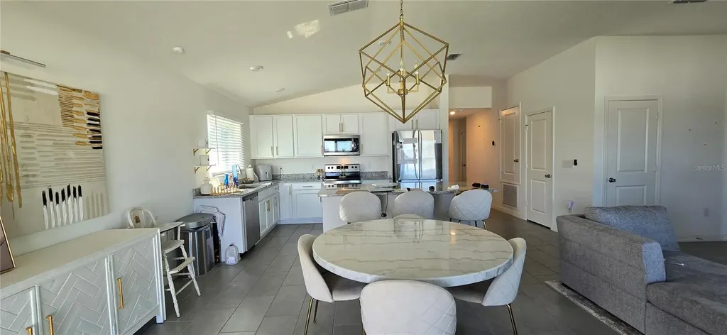 1446 Geranium Drive Mascotte FL 34753