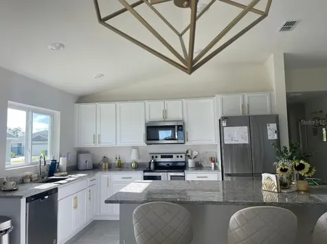 1446 Geranium Drive Mascotte FL 34753